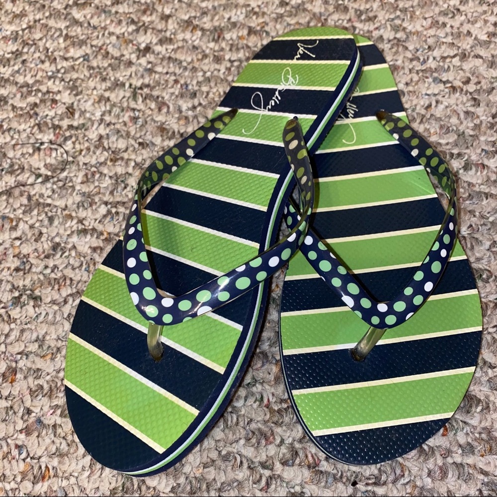 Vera Bradley flip flops